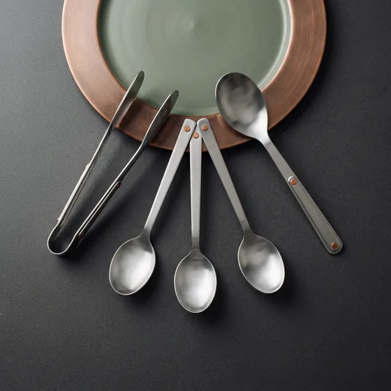 Utensílios de cozinha para uso profissional